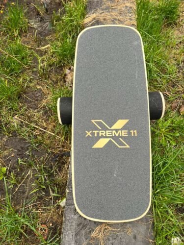 New Double Tilt Single Wheel Wooden Balance Board – Skateboard Training Balance Trainer photo review