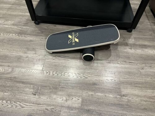 New Double Tilt Single Wheel Wooden Balance Board – Skateboard Training Balance Trainer photo review